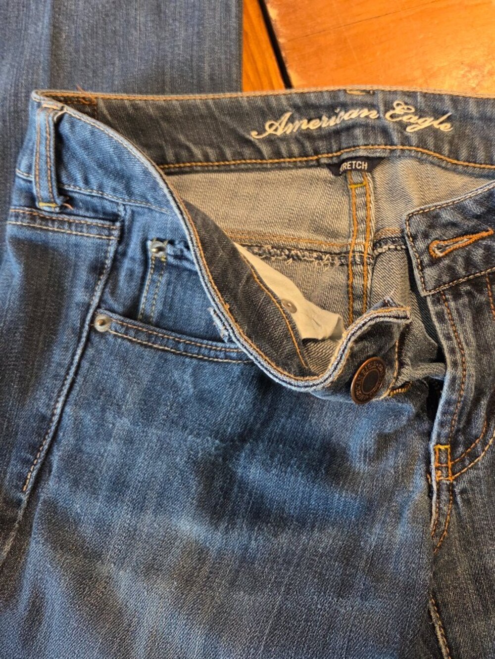American Eagle Womens Favorite Boyfriend Jeans Sz 6L
